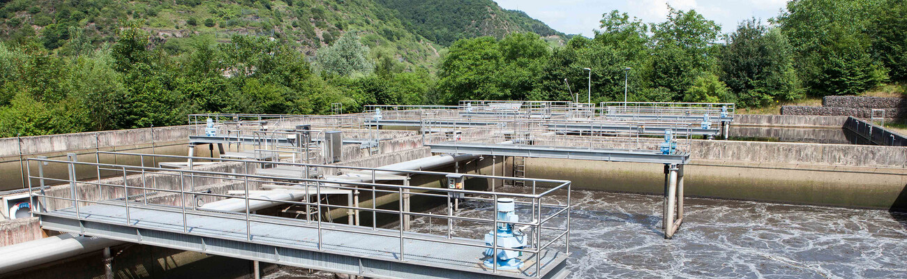 Maior eficiência na estação de tratamento de águas do município de Cochem, graças ao blower de parafuso da Kaeser Compressores