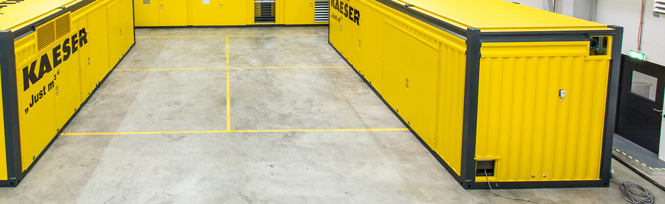 Três centrais de contentor de ar comprimido da Kaeser Compressores em Linz.