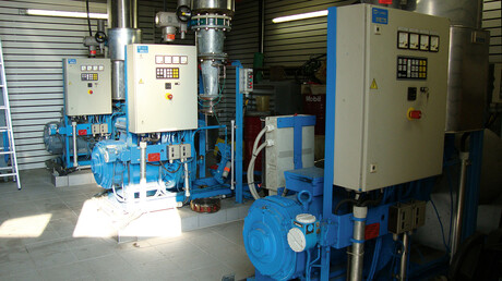 Substituição do velho sistema de ar comprimido, por uma central de ar comprimido da Kaeser numa ETAR em Manching.